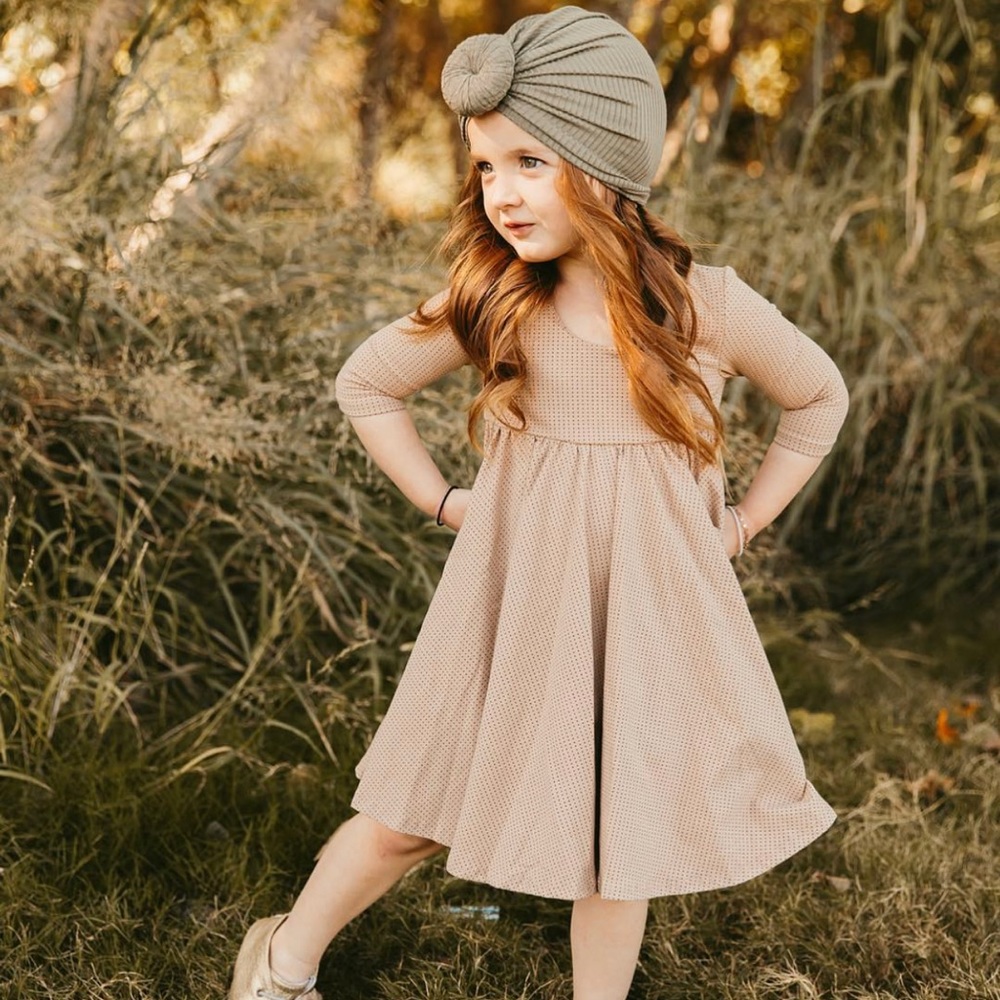 Brand New Remie Girl Size 6 Mocha Microdot Dress